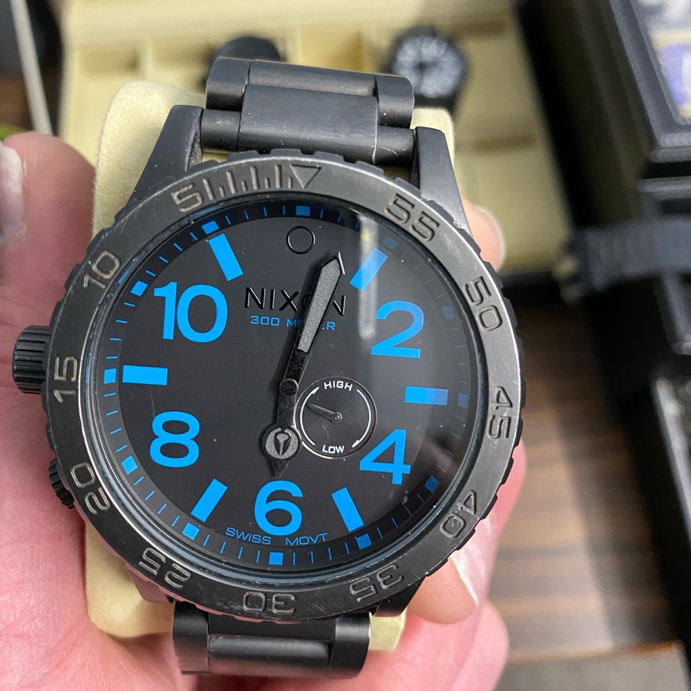 Nixon 51-30